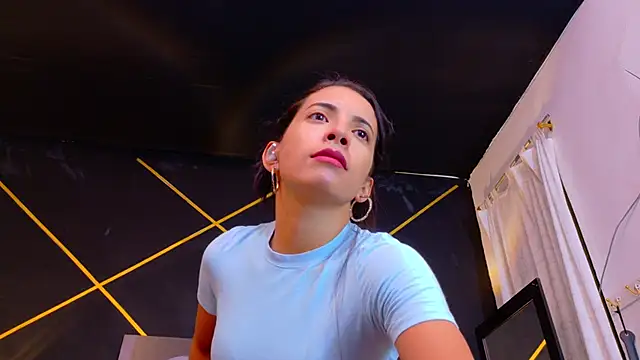 Snapshot of amabel_zambrano chatting on May 26, 11:17 am amabel zambrano online show from May 26, 11:17 am
