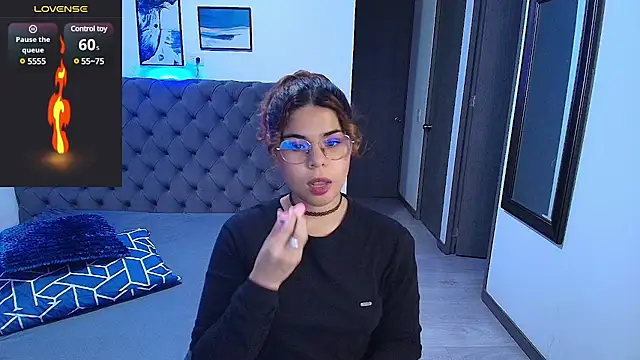 Snapshot of stellaallen24 chatting on March 10, 11:38 pm stellaallen24 online show from March 10, 11:38 pm