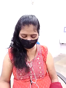 Snapshot of Lucky-Deepthi chatting on March 9, 4:00 pm Lucky-Deepthi online show from March 9, 4:00 pm