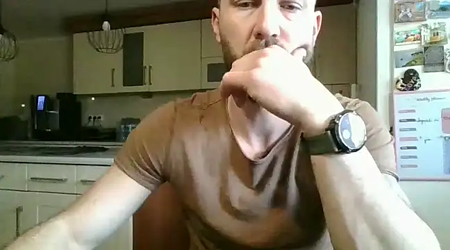 Snapshot of realdilf chatting on March 21, 6:38 am realdilf online show from March 21, 6:38 am