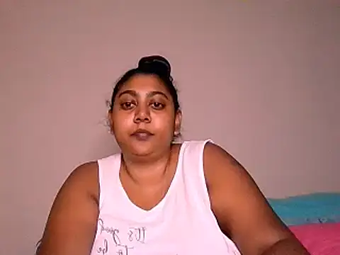 Snapshot of Indian_Ruby99 chatting on February 28, 8:21 pm Indian Ruby99 online show from February 28, 8:21 pm
