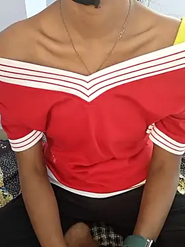 Snapshot of Barbie_183 chatting on March 1, 9:40 am Barbie 183 online show from March 1, 9:40 am