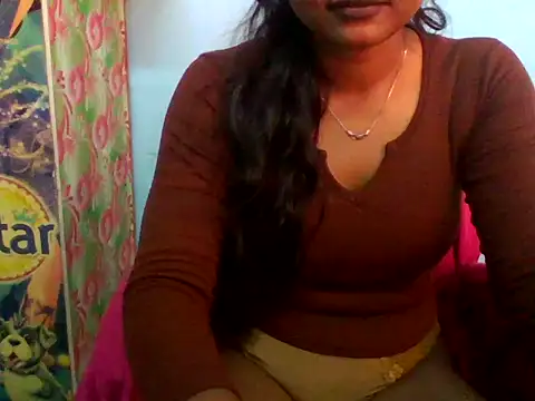 Snapshot of Barbie_183 chatting on June 22, 5:37 am Barbie 183 online show from June 22, 5:37 am