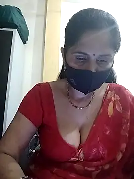 Snapshot of priyancyfun chatting on May 2, 3:28 pm priyancyfun online show from May 2, 3:28 pm