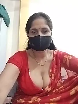 Snapshot of priyancyfun chatting on May 15, 4:19 am priyancyfun online show from May 15, 4:19 am