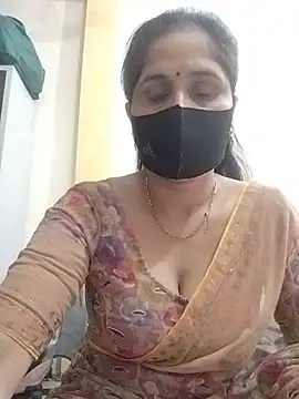 Snapshot of priyancyfun chatting on May 29, 2:53 am priyancyfun online show from May 29, 2:53 am