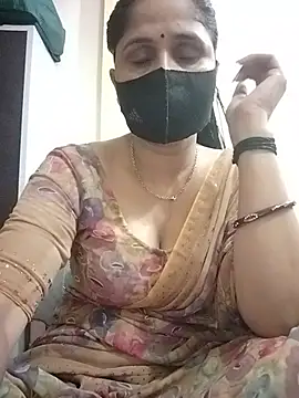 Snapshot of priyancyfun chatting on June 13, 3:54 pm priyancyfun online show from June 13, 3:54 pm