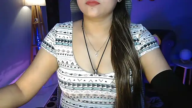 Snapshot of Mitikaa chatting on June 11, 1:09 pm Mitikaa online show from June 11, 1:09 pm