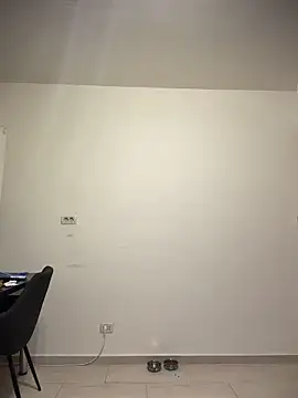 NNNoire online show from December 21, 8:43 am