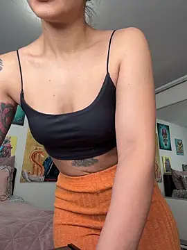 NNNoire online show from May 1, 5:34 am