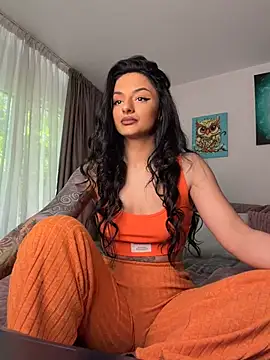 NNNoire online show from May 15, 7:37 am