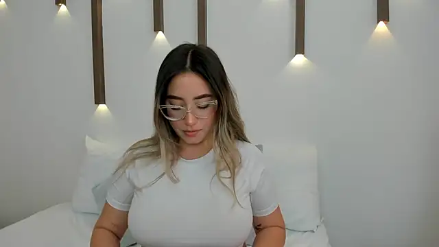 Snapshot of antonella_cutie_ chatting on January 25, 3:09 pm antonella cutie online show from January 25, 3:09 pm