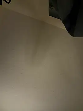 kittiekatieyogi online show from March 29, 12:10 am