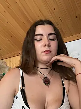 Snapshot of mewKate chatting on June 14, 3:36 pm mewKate online show from June 14, 3:36 pm