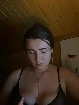 Snapshot of mewKate chatting on July 3, 6:58 pm mewKate online show from July 3, 6:58 pm