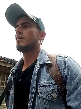 Snapshot of mmarvis_za78_93_21cm chatting on November 6, 9:05 pm mmarvis za78 93 21cm online show from November 6, 9:05 pm