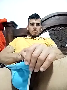 Snapshot of mmarvis_za78_93_21cm chatting on November 22, 3:11 pm mmarvis za78 93 21cm online show from November 22, 3:11 pm