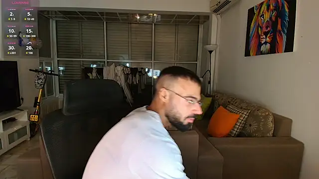 Snapshot of todddantes25 chatting on December 18, 8:48 pm todddantes25 online show from December 18, 8:48 pm