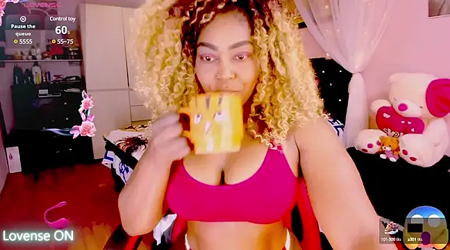 Snapshot of Aliana_Ross chatting on March 10, 8:59 am Aliana Ross online show from March 10, 8:59 am