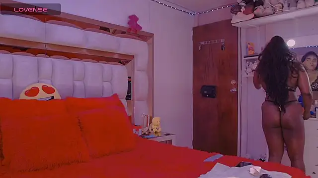 Snapshot of Aliana_Ross chatting on September 11, 9:20 am Aliana Ross online show from September 11, 9:20 am