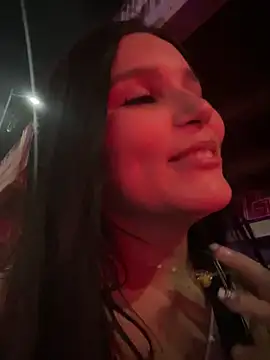 the queen of street online show from June 27, 11:54 pm