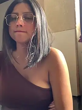 Adrianisx online show from January 24, 4:17 pm