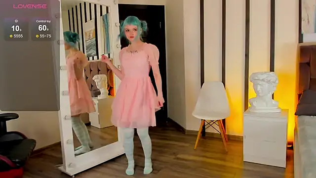 blue nymph1 online show from January 13, 10:25 am