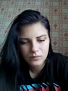 Lauren Amabel online show from December 18, 7:58 am