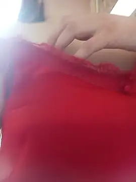 Snapshot of Lauren_Amabel chatting on May 19, 9:04 am Lauren Amabel online show from May 19, 9:04 am