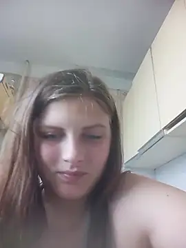 Snapshot of Lauren_Amabel chatting on June 3, 2:33 pm Lauren Amabel online show from June 3, 2:33 pm