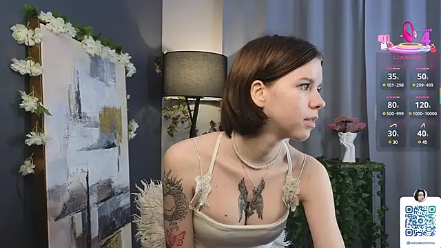 Snapshot of OdiliaHartnell chatting on February 18, 3:54 pm OdiliaHartnell online show from February 18, 3:54 pm