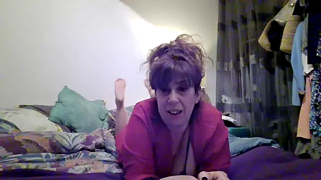Snapshot of sweetinside_ chatting on December 17, 8:26 pm sweetinside online show from December 17, 8:26 pm