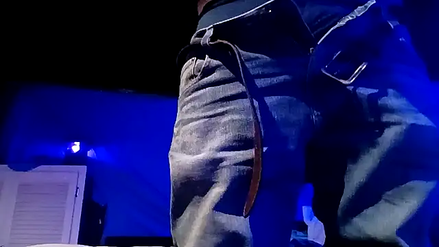 hesjustafriend online show from January 11, 6:29 am