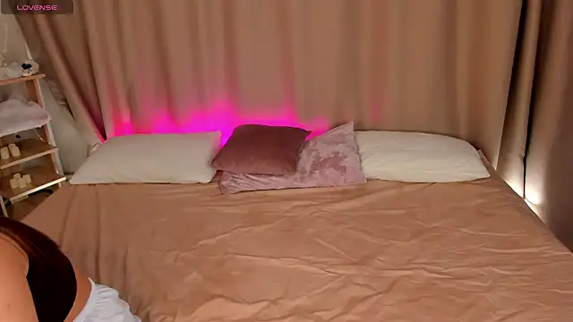 Snapshot of passi_lover chatting on December 3, 1:57 am passi lover online show from December 3, 1:57 am