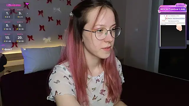 Snapshot of MaryBliss chatting on March 4, 11:32 pm MaryBliss online show from March 4, 11:32 pm