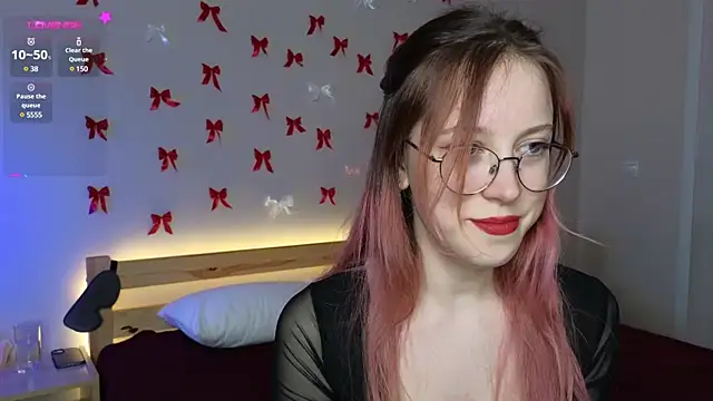 Snapshot of MaryBliss chatting on March 11, 6:00 am MaryBliss online show from March 11, 6:00 am