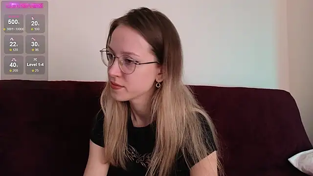 Snapshot of MaryBliss chatting on September 27, 1:32 am MaryBliss online show from September 27, 1:32 am