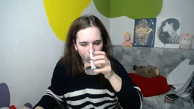 mini girly online show from January 8, 5:59 pm