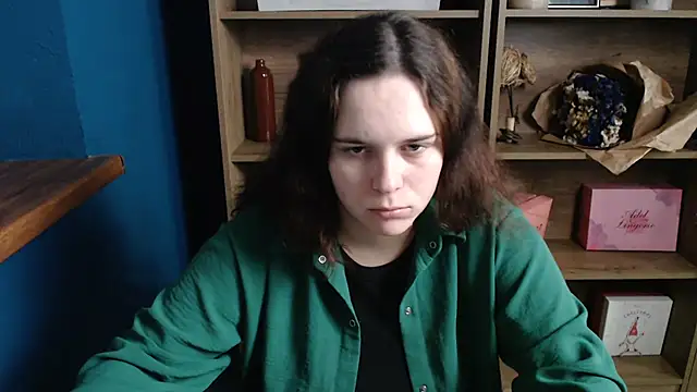 mini girly online show from October 16, 8:04 am