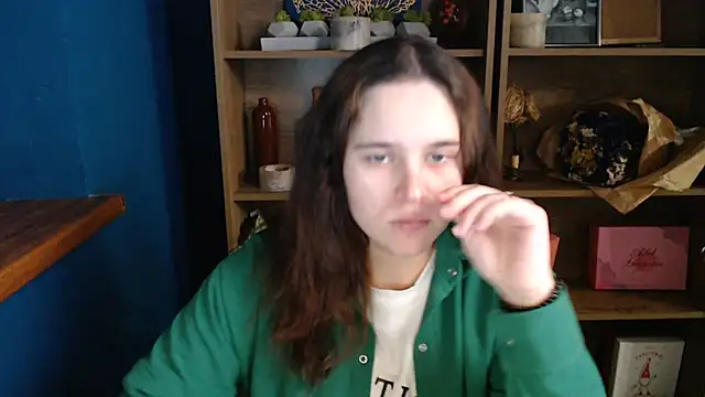 mini girly online show from October 22, 1:33 pm