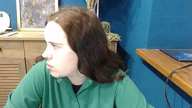 mini girly online show from November 7, 11:21 am