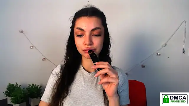Lexi Jous online show from April 7, 10:59 am