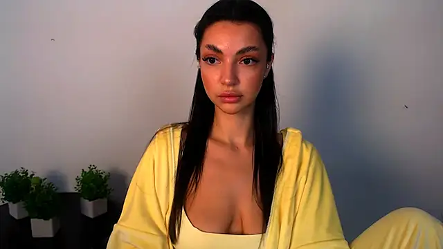 Lexi Jous online show from June 1, 10:50 am