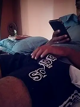 Snapshot of BR_master chatting on February 8, 12:41 pm BR master online show from February 8, 12:41 pm