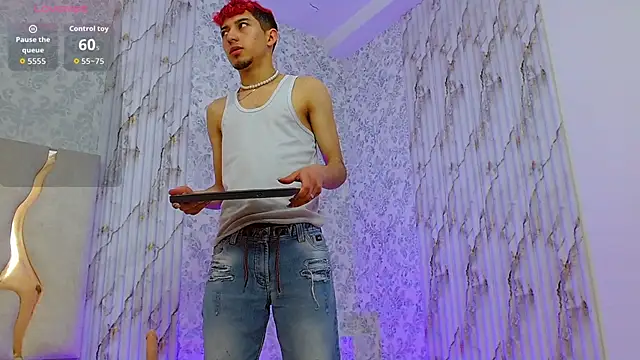 Axel tay online show from December 4, 12:25 pm