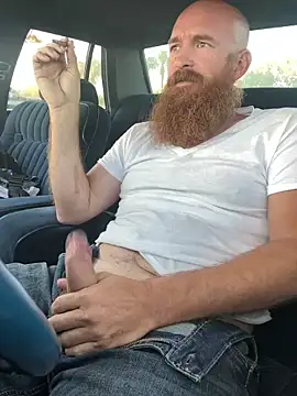 Snapshot of 32XRedBeard chatting on March 3, 12:16 pm 32XRedBeard online show from March 3, 12:16 pm