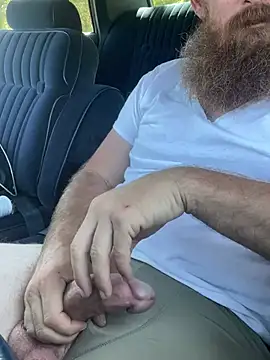 Snapshot of 32XRedBeard chatting on March 12, 7:28 pm 32XRedBeard online show from March 12, 7:28 pm