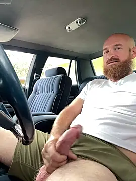 Snapshot of 32XRedBeard chatting on October 9, 1:09 pm 32XRedBeard online show from October 9, 1:09 pm