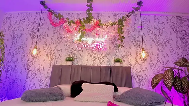 Bonny and carrot online show from March 17, 7:28 pm