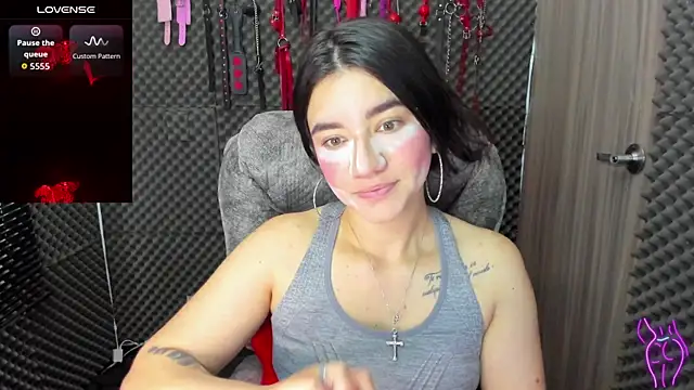 Snapshot of lilihot_ chatting on October 16, 2:40 pm lilihot  online show from October 16, 2:40 pm